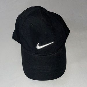 Nike legacy dri fit hat